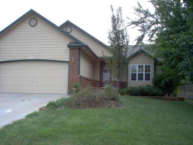 8327 E Zimmerly St, Wichita, KS 67207