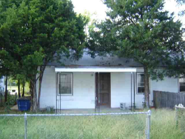 4308 E Whitney Ln, Wichita, KS 67210