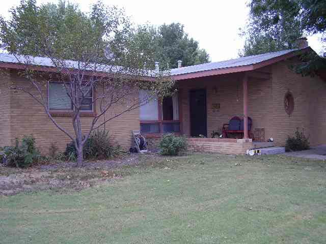2946 S Bonn, Wichita, KS 67217