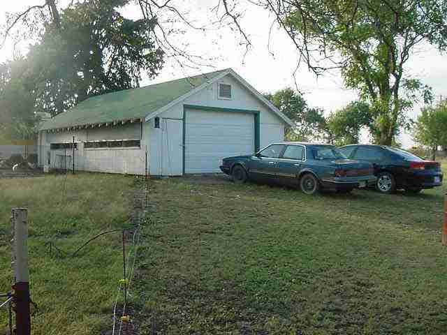 1571 92nd Rd, Udall, KS 67146