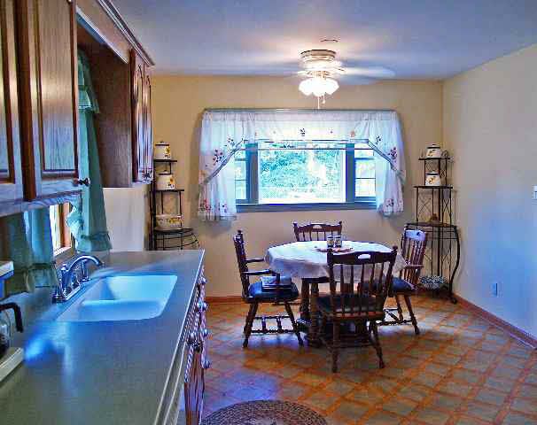 3628 E Longview, Wichita, KS 67218