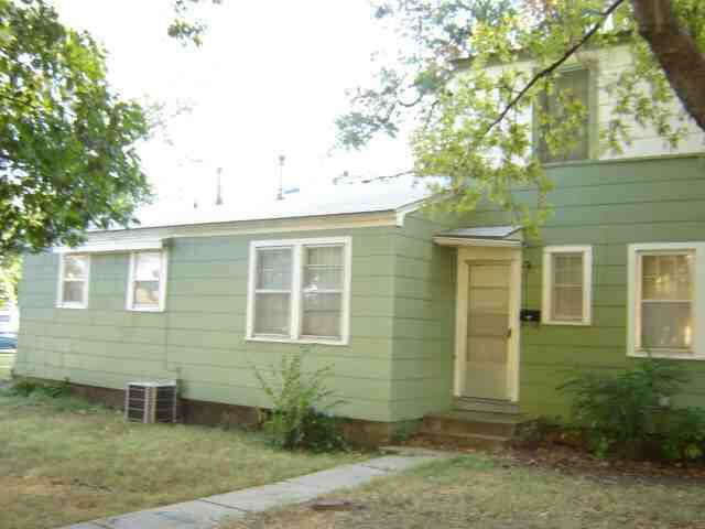 1122 S Pershing, Wichita, KS 67218
