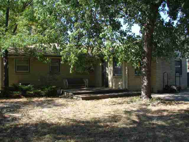 1820 N Edwards, Wichita, KS 67203