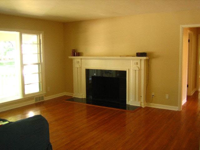 17 E Lynwood, Eastborough, KS 67207
