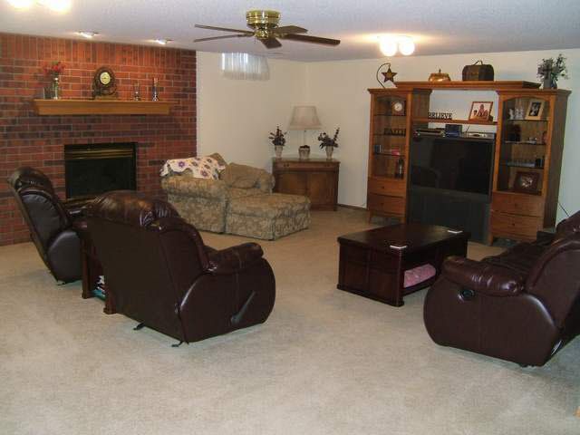 4544 N Glendale, Bel Aire, KS 67220