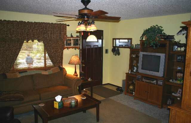401 Valley View St, Derby, KS 67037