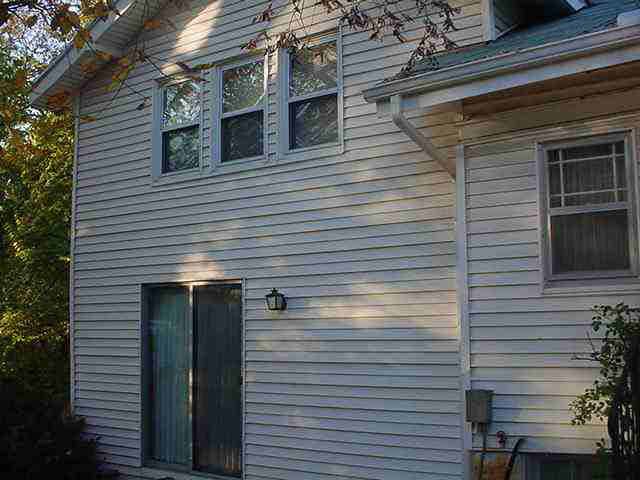 953 N Perry, Wichita, KS 67203