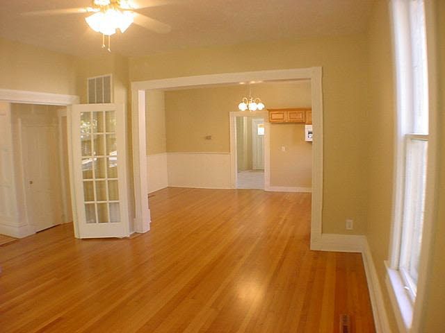 413 W Broadway, Newton, KS 67114