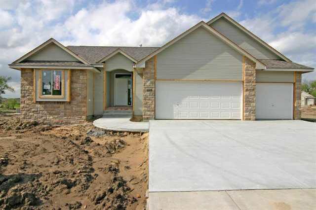 4664 Cheltenham, Park City, KS 67147