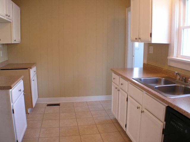 1821 N Heiserman, Wichita, KS 67203