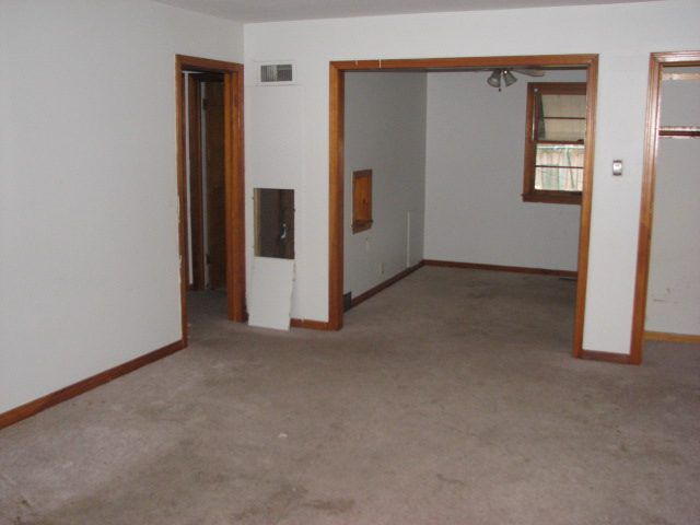 1621 S Elpyco, Wichita, KS 67218