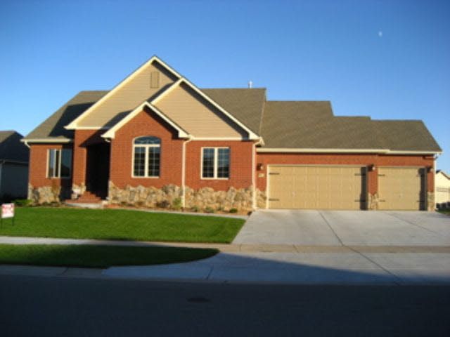 3106 N Red Fox, Wichita, KS 67205