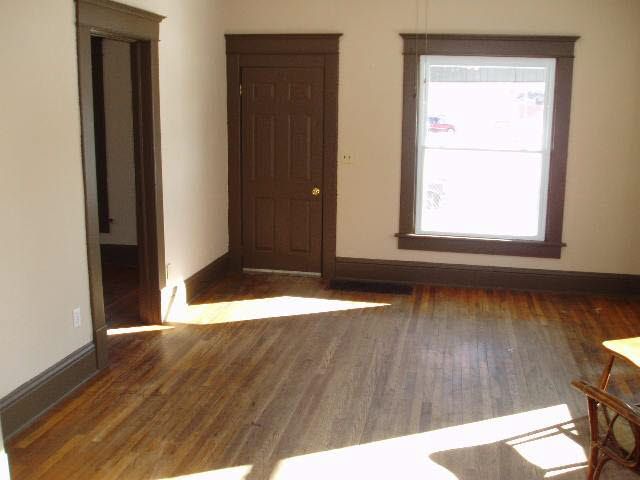 109 S Exposition, Wichita, KS 67213