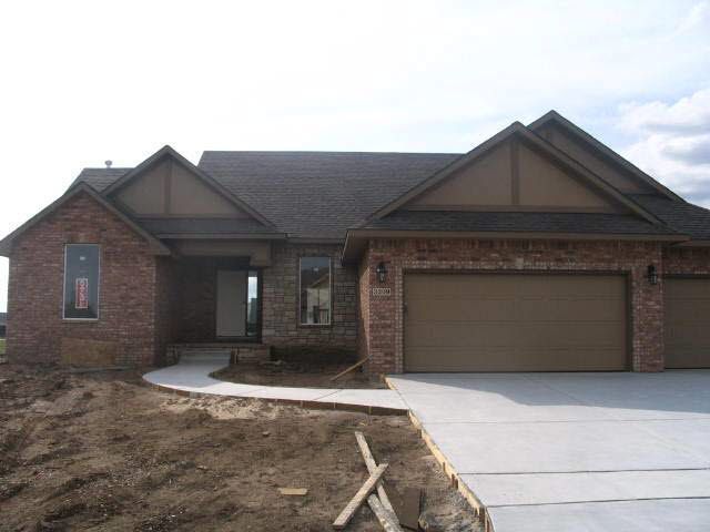 3209 Wild Thicket St, Wichita, KS 67205
