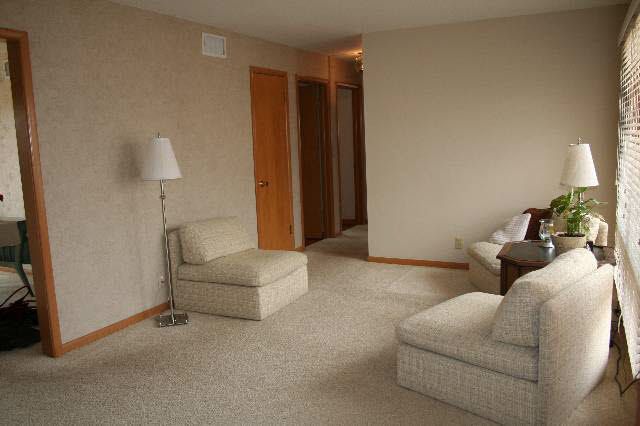 3202 S Custer, Wichita, KS 67217