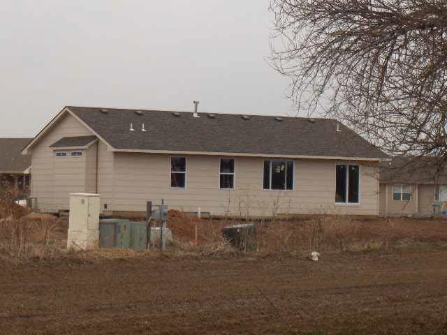 1239 E Ridgeview Ct, Clearwater, KS 67026