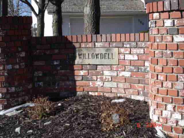 2 Willowdell Dr, Mulvane, KS 67110
