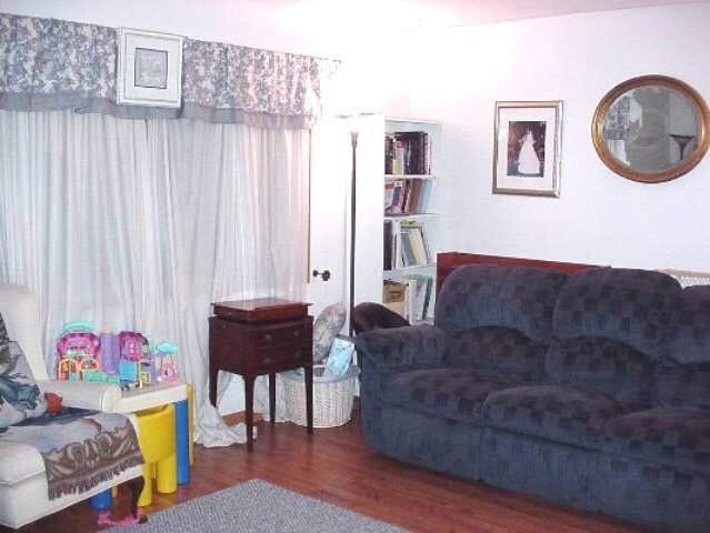 1422 E Cloverdale, Park City, KS 67219