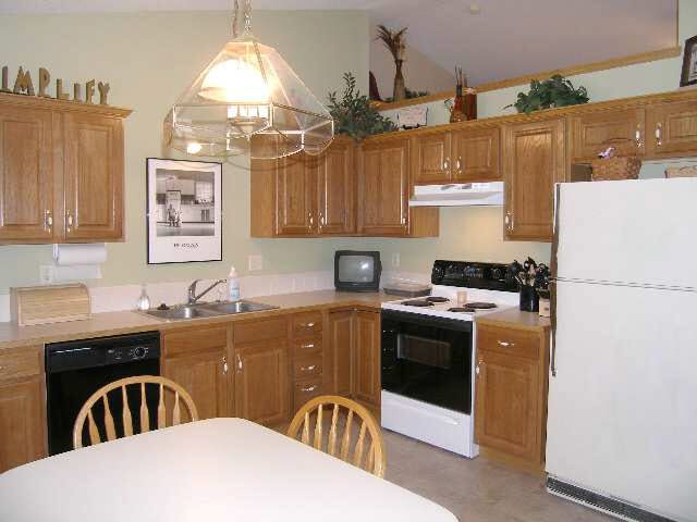 1432 S Hilltop, Derby, KS 67037