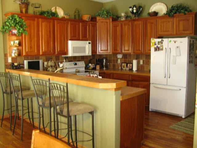 531 W Douglas, Andover, KS 67002