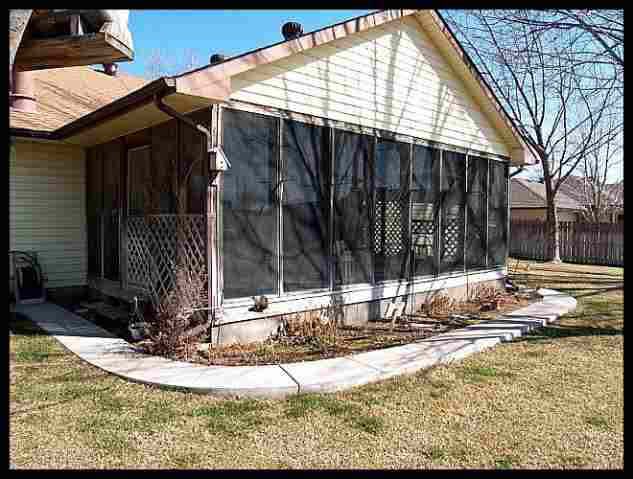 10509 W Ringer, Wichita, KS 67209