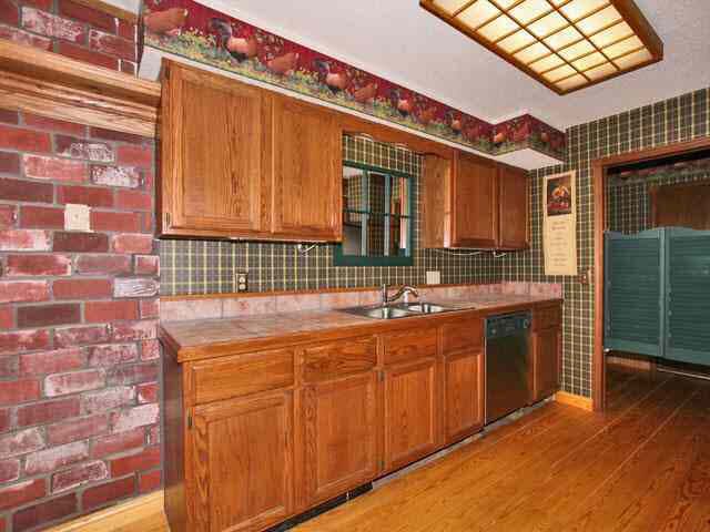 1721 E Evergreen Ct, Derby, KS 67037