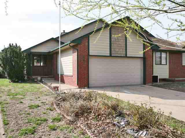 1721 E Evergreen Ct, Derby, KS 67037
