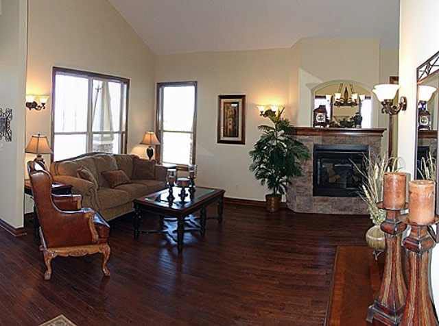6903 Central Park Ave, Bel Aire, KS 67226