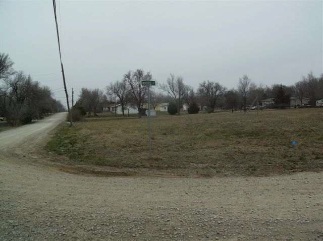1112 Morris St, Andover, KS 67002