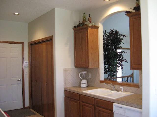 4622 Falcon, Wichita, KS 67220