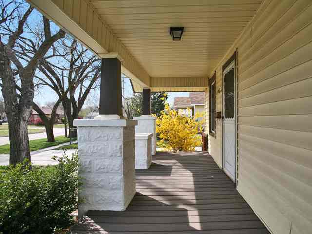 1035 S Everett, Wichita, KS 67213
