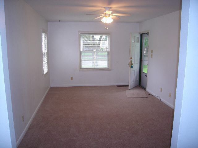 2139 E Menlo, Wichita, KS 67211