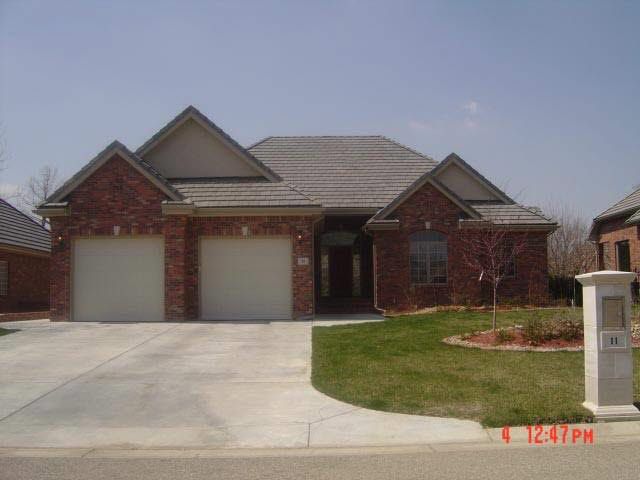 11 Stonebridge Cir, Wichita, KS 67230