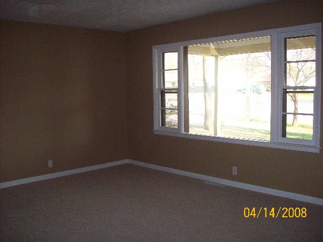 7422 E Lincoln, Wichita, KS 67207