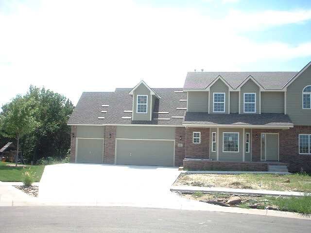 1457 Arbor Meadows Cir, Derby, KS 67037