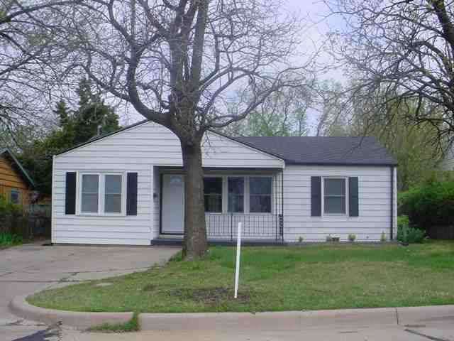 5920 E Kinkaid, Wichita, KS 67218
