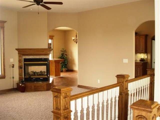 8702 E Millrun, Wichita, KS 67226