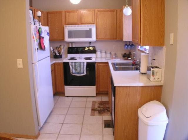 940 N Southwind Cir, Goddard, KS 67052