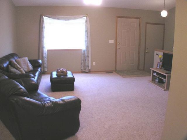 940 N Southwind Cir, Goddard, KS 67052