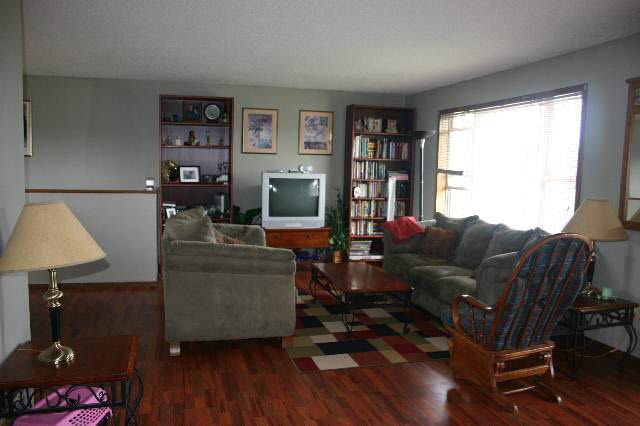 412 E Hickory, Maize, KS 67101