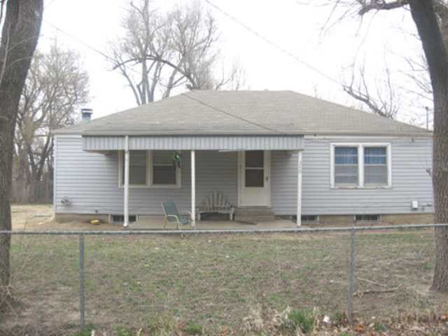 300 E 50th, Wichita, KS 67219