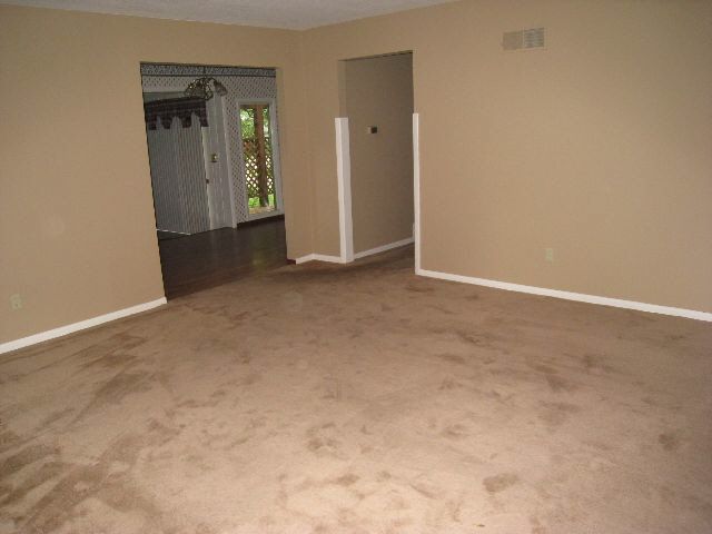2602 Cheyenne, Wichita, KS 67216