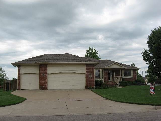 2427 N Covington, Wichita, KS 67205