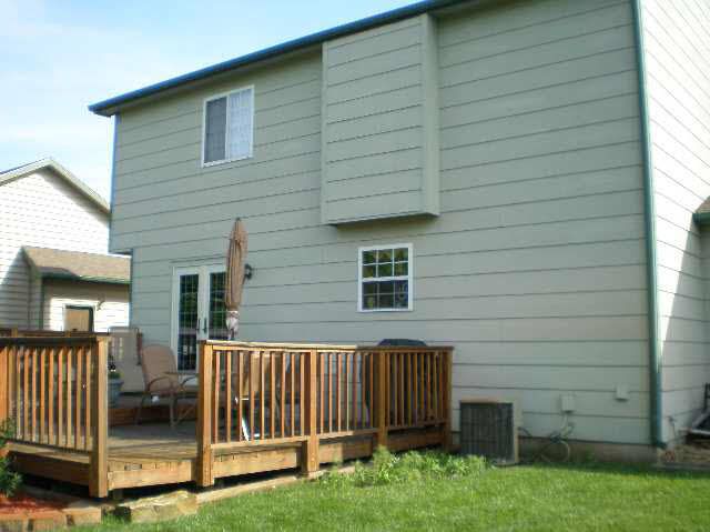 924 Greenfield, Valley Center, KS 67147