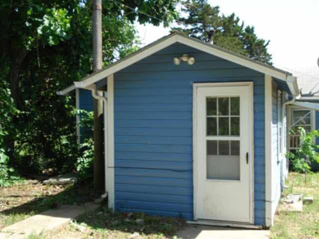 660 E Main, Mulvane, KS 67110