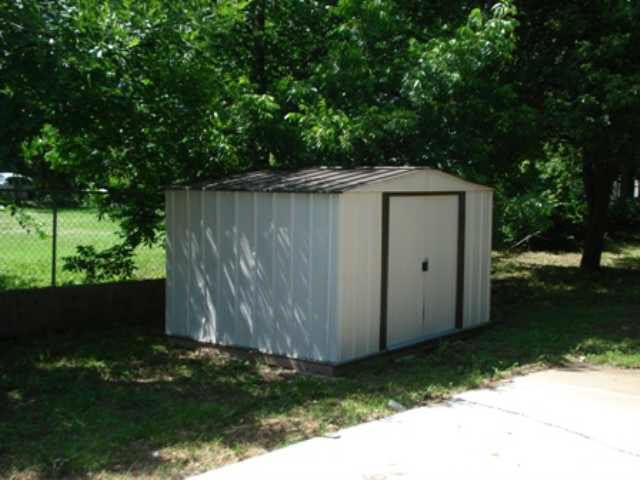 660 E Main, Mulvane, KS 67110