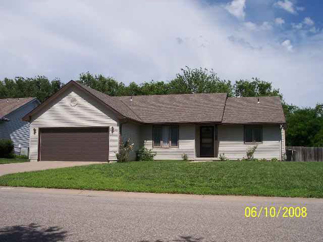 2424 N Forest Pk, Derby, KS 67037