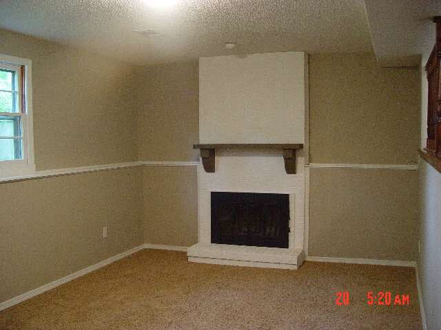 211 W Pioneer, Mulvane, KS 67110