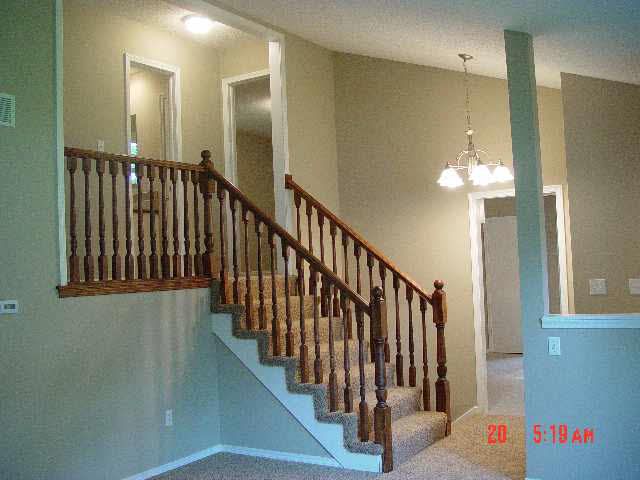 211 W Pioneer, Mulvane, KS 67110