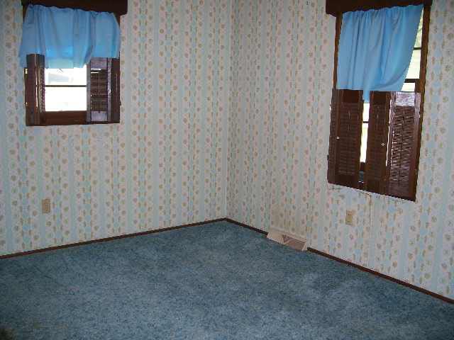 805 N 1st, Mulvane, KS 67110